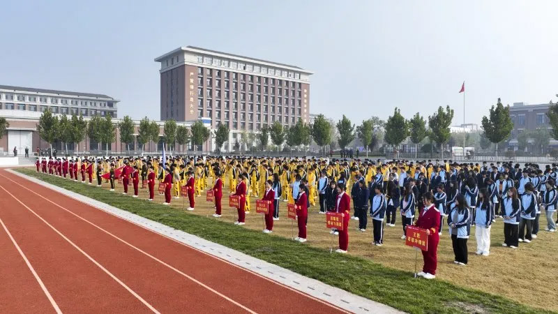 学技术走升学，择校选专业，实地考察最重要！周末校园开放日，万通邀您来参观！