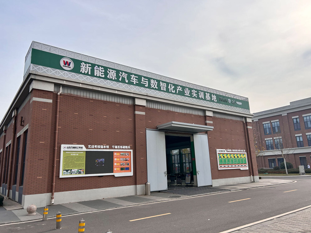 山东万通汽车学校怎么样？