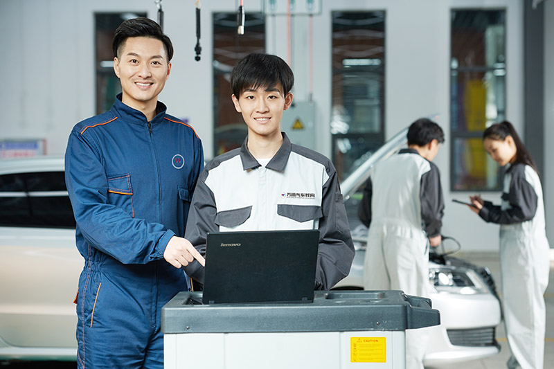 初中毕业上什么技校比较好？——从技能培养到职业发展的全面指南