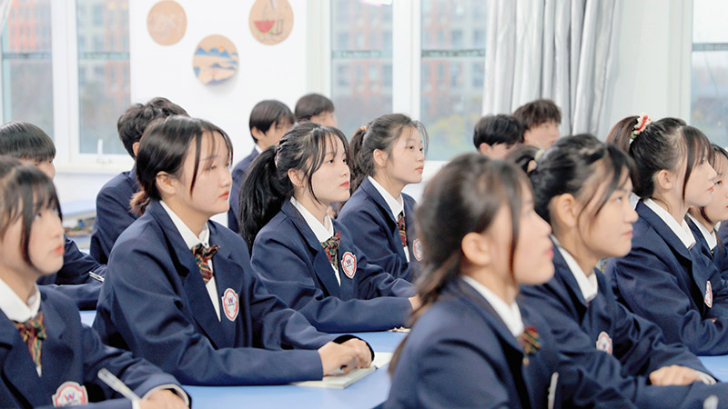 高考落榜≠人生失利:学技术开启逆袭之路,山东万通助你弯道超车