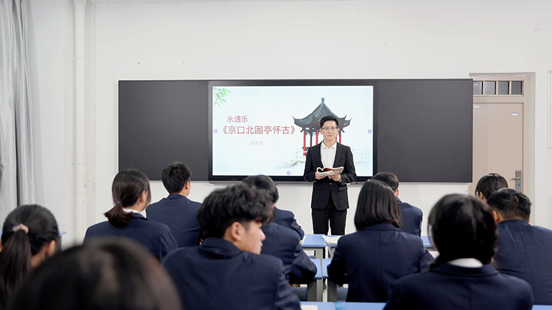 高考落榜≠人生失利:学技术开启逆袭之路,山东万通助你弯道超车