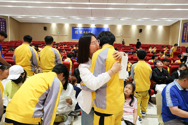 家校同心，见证成长丨山东万通2026年第五期家长见证会圆满落幕