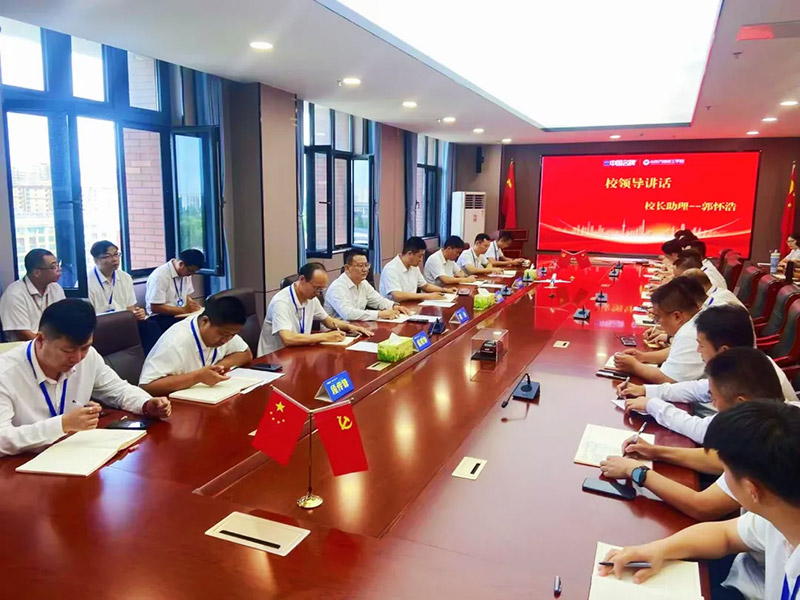 厉兵秣马强技能 蓄势待发新征程丨山东万通2026暑期教职工大练兵启幕！