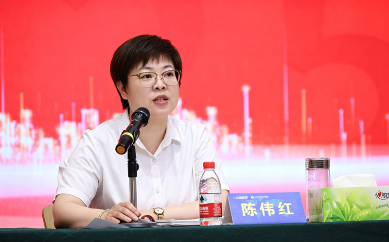 山东万通技工学校校长陈伟红:践行教育家精神 点亮技能成才之路
